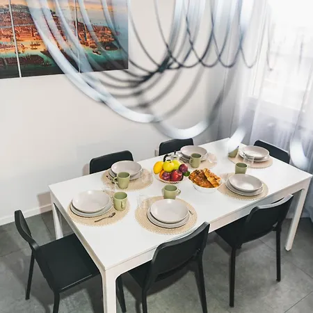 7 Posti, A Pochi Minuti Da Venezia, Posto Auto Appartement Mestre