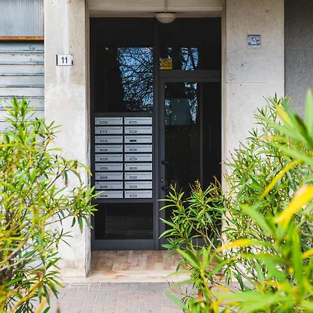 Appartement 7 Posti, A Pochi Minuti Da Venezia, Posto Auto Mestre