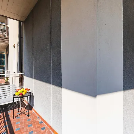 7 Posti, A Pochi Minuti Da Venezia, Posto Auto Mestre