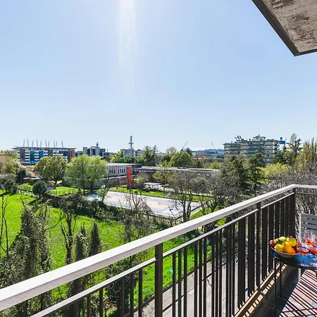 7 Posti, A Pochi Minuti Da Venezia, Posto Auto