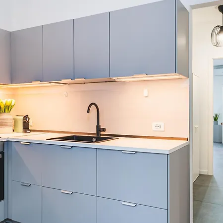 7 Posti, A Pochi Minuti Da Venezia, Posto Auto