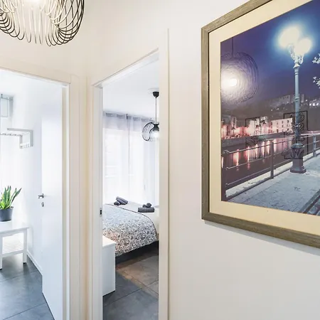 7 Posti, A Pochi Minuti Da Venezia, Posto Auto Apartment